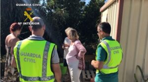 La Guardia Civil en el momento de la detenci&oacute;n de los pr&oacute;fugos