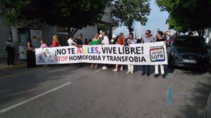 manifestacion orgullo gay eivissa 2016