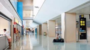 oficinas rent a car aeropuerto ibiza