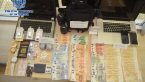 billetes falsos policia