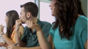 Los extutelados de entre 18 y 21 a&ntilde;os pueden acceder a ayudas.