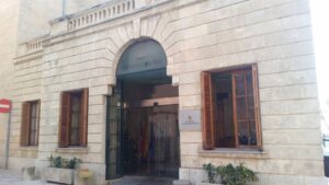 Las visitas se har&aacute;n de manera alterna en catal&aacute;n y castellano