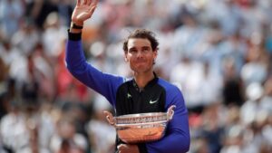 Nadal alcanza lo que ning&uacute;n otro hombre ha logrado: alzar, por d&eacute;cima vez, el mismo 'grande'