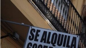 Tambi&eacute;n critican la "la doble postura del PP acerca del alquiler vacacional"