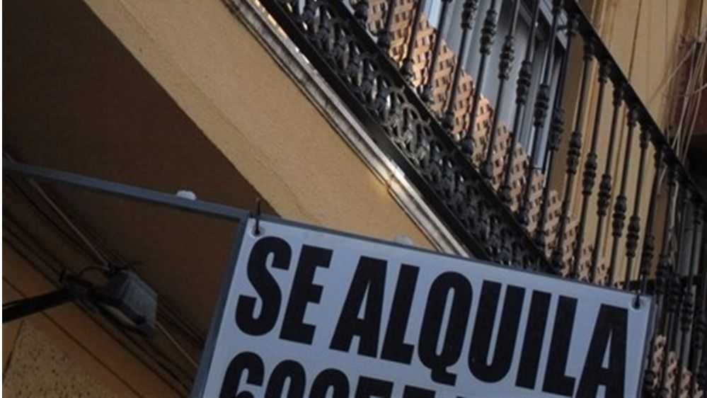También critican la "la doble postura del PP acerca del alquiler vacacional"