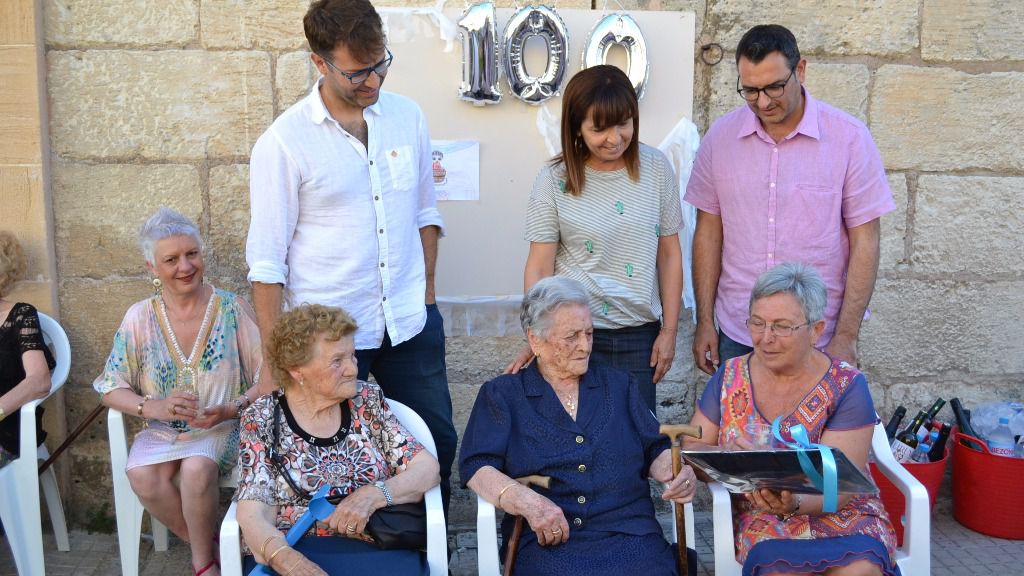 magdalena riera 100 años