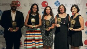 Responsables de MkLab y la presidenta de Emaya, Neus Truyol