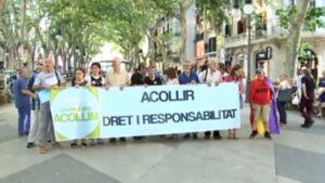 Poca afluencia en la manifestaci&oacute;n convocada por Les Balears Acollim