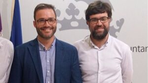 El alcalde saliente y el pr&oacute;ximo