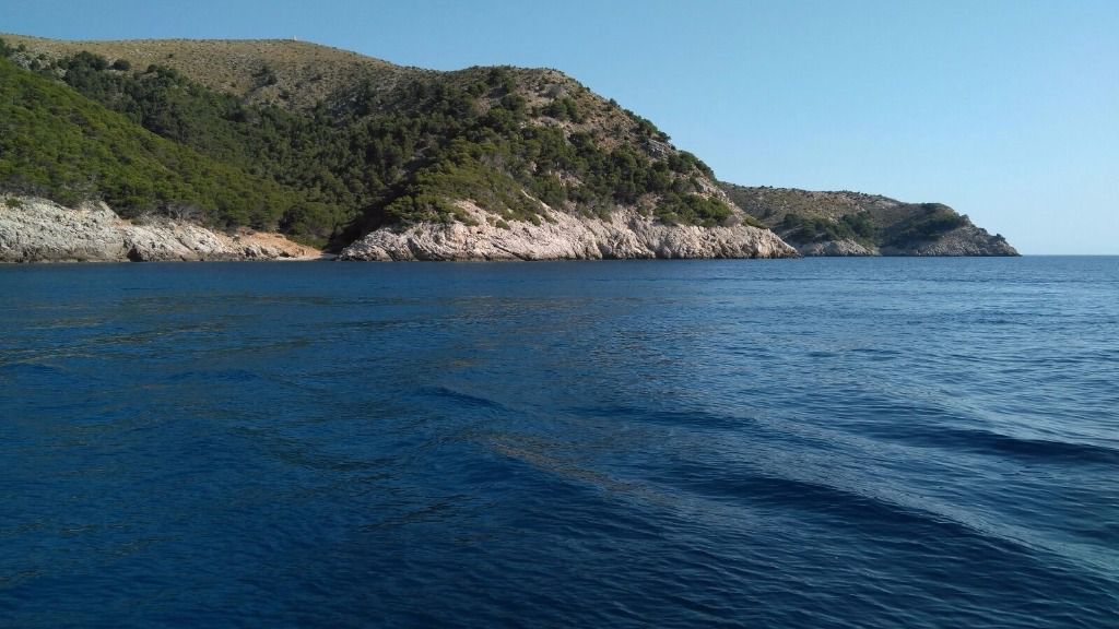 52.449,75 son de aguas interiores, junto con las de Cabrera