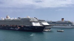 cruceros puerto de ibiza