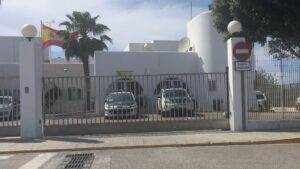 El detenido fue entregado a la Guardia Civil de Sant Antoni