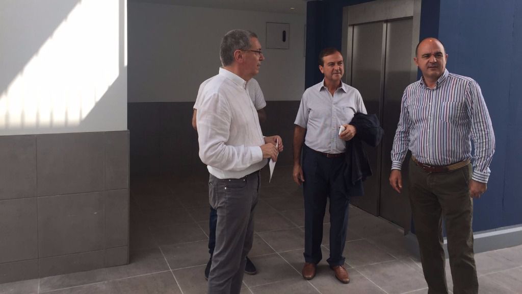 alcalde santa eularia visita vpo
