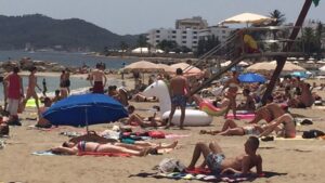 playa de Figueretas socorrista