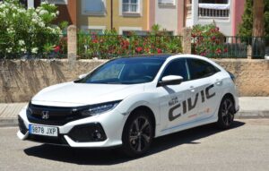 El nuevo Honda Civic cuenta con una imagen moderna y deportiva.