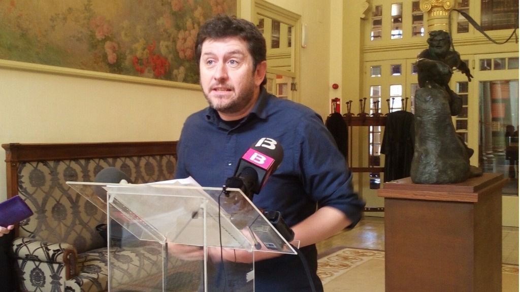 Jarabo está siendo cuestionado por sus propios compañeros de partido