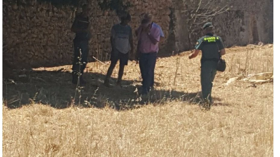 guardia civil en la finca de las ovejas