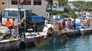 limpieza fondo marino cala figuera