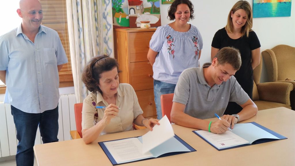 fina santiago y sebastiá sagreras