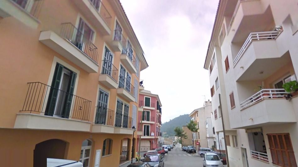 Calle de Andratx en la se ha producido el incendio