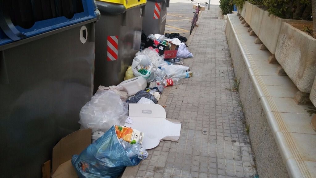 basura colonia sant jordi