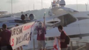 Imagen de la acci&oacute;n de Arran en el Moll Vell de Palma