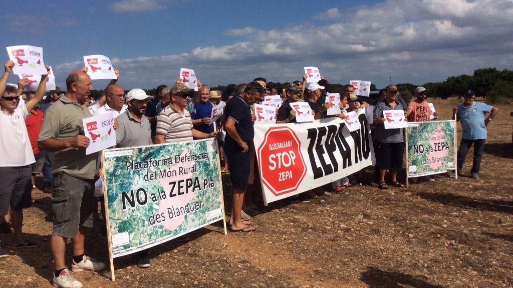 cazadores protesta