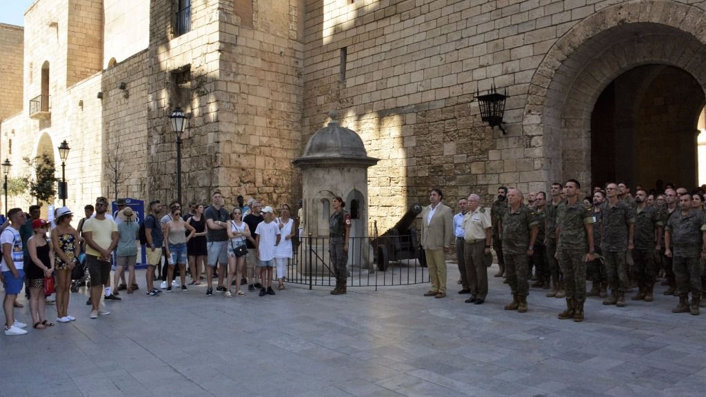 minuto de silencio comandancia