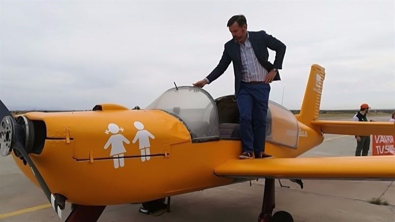 avioneta hazte oir