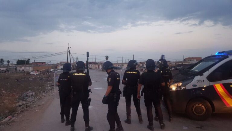 Imagen de la actuación policial en el poblado