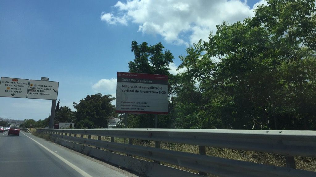 Cartel informativo obras