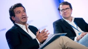 Company en un momento de su intervenci&oacute;n