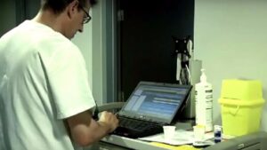 Discrepancias entre socios por el catal&aacute;n en sanidad