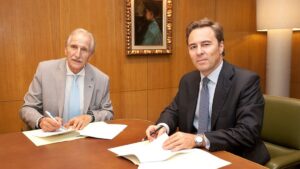 Dimas corte ingl&eacute;s y angulo unicef