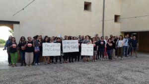 Los trabajadores se han manifestado durante el paro de dos horas