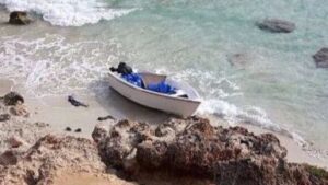 Interceptados 24 migrantes llegados en patera a Formentera de madrugada