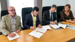 obra social la caixa y ayuntamiento vila