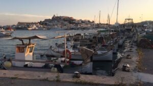 barcos pesca ibiza