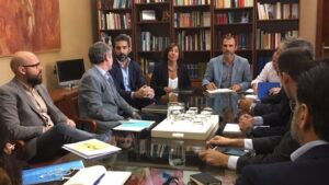 Representantes de Fevitur reunidos con Biel Barcel&oacute; y Pilar Carbonell