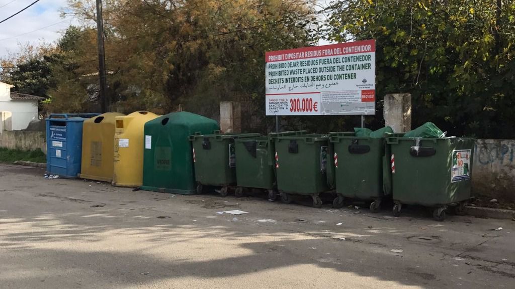 Inca residuos basura contenedor