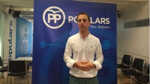 El portavoz del PP en Balears, Lloren&ccedil; Galm&eacute;s