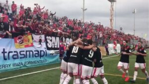 Los jugadores del Mallorca celebran el gol del empate