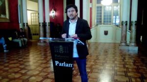 Podem Parlament