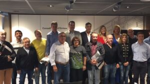 entrega distintivos calidad rent a car