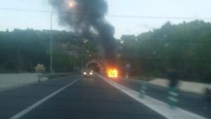 coche incendio andratx