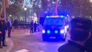 Momento en el que Junqueras sale de Madrid hacia la prisi&oacute;n