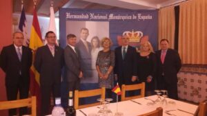 Imagen de la nueva junta directiva de la HNME