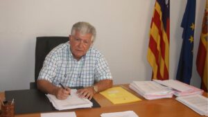 El grupo lo lidera el alcalde de Alc&uacute;dia, Antoni Mir