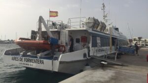 ferri formentera puerto savina