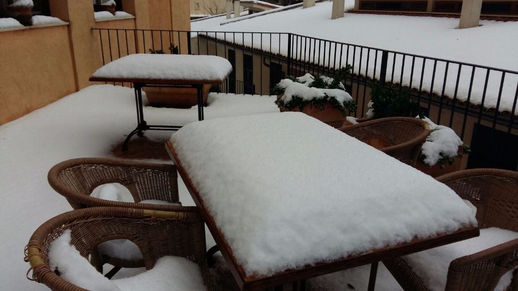 La nieve ha cuajado en muchas zonas de Mallorca y Menorca